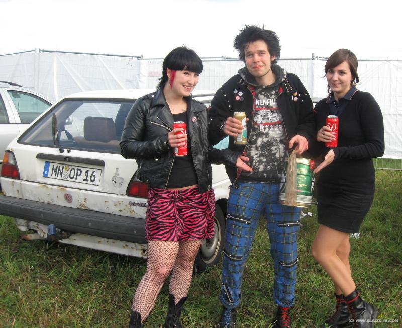 5322_Anna_Sascha_Sarah