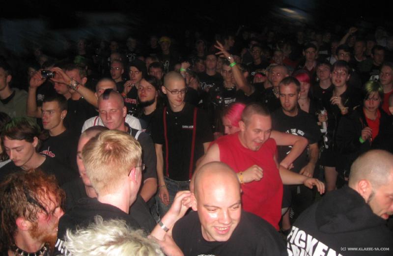 5571_Fans