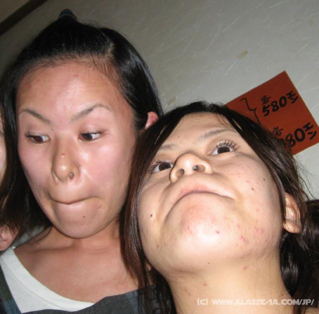 1028_Sisters