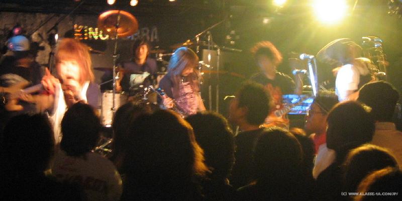 5786_Mini_Ska_Fans